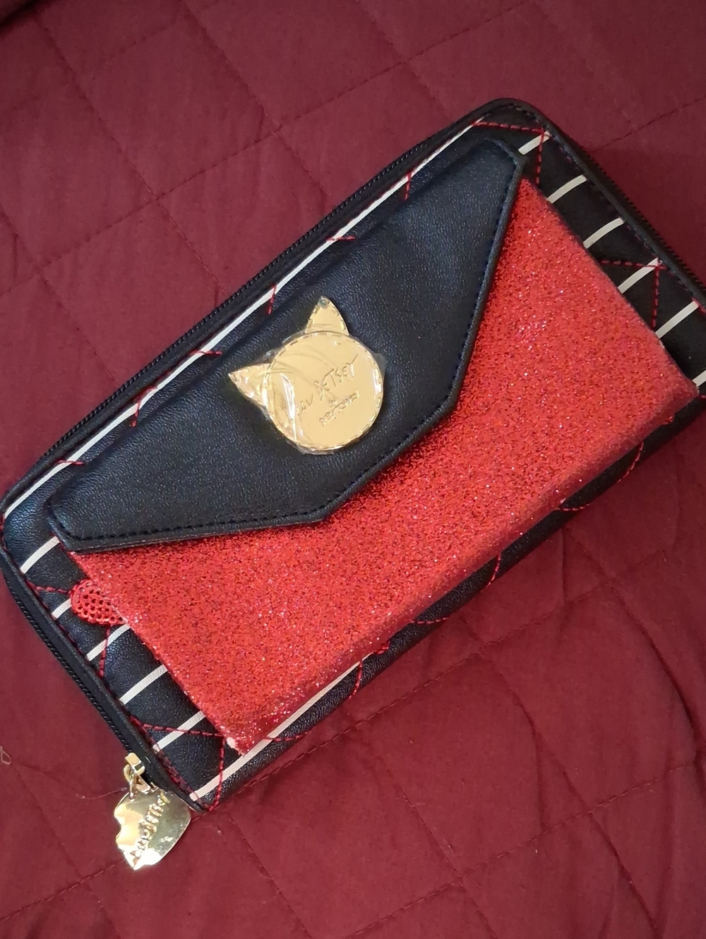 Betsey Johnson Red Glitter Cat Accent Zip Wallet